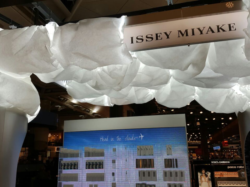 Issey Miyake corner aéroport