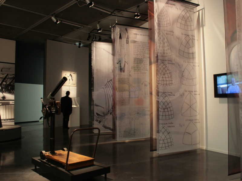 exposition "Lacoste visionnaire"
